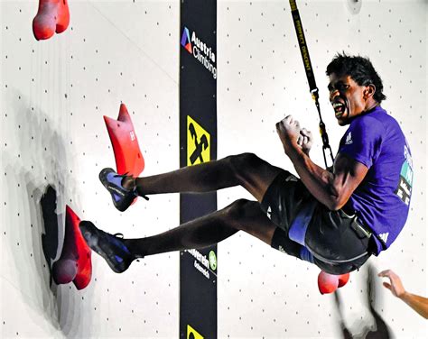 France's bassa mawem has pulled out of the final of the men's climbing competition at the tokyo games after injuring his left arm during the qualifiers on tuesday, the french olympic. Bassa Mawem décroche le titre de vice-champion du monde | LNC.nc | Les Nouvelles Calédoniennes ...