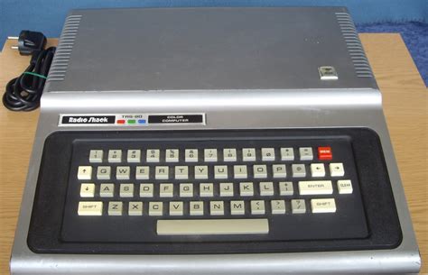 Retro Ordenadores Orty Ordenador Trs 80 Color Computer Co Co 1 1980