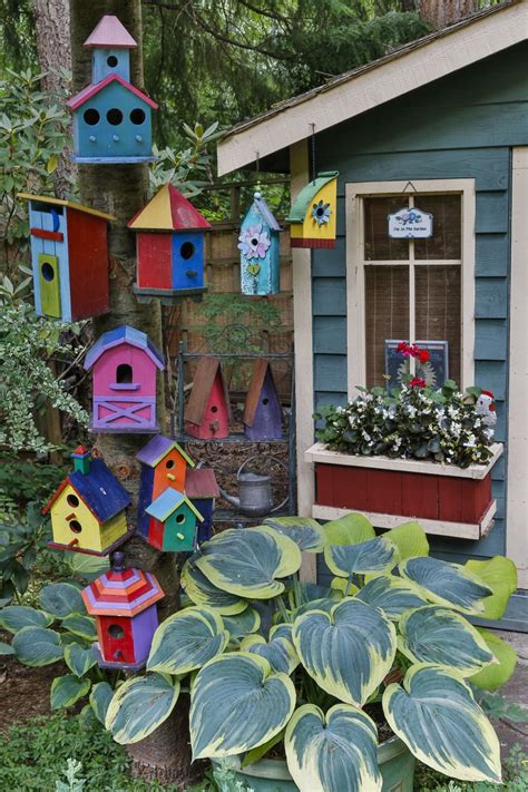 Colorful Birdhouse On Tree Trunk Bird Houses Ideas Diy Decorative