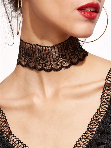 black scalloped lace wide choker necklace