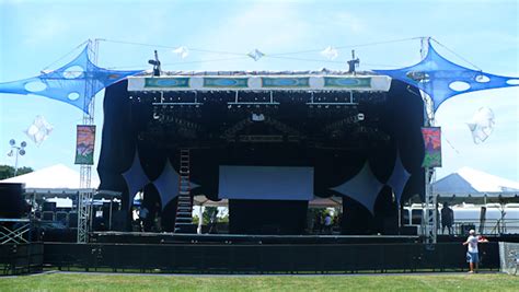 Mobile Stages Sound And Lighting Solutions