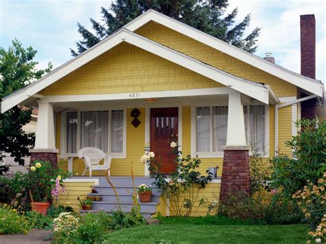 Tips And Tricks For Painting A Homes Exterior Painting Ideas How To