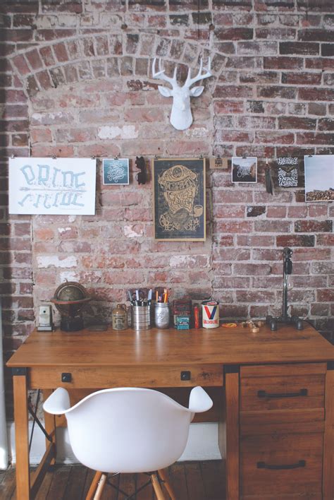 cozy workspaces home offices   rustic touch