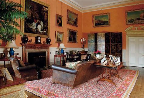 Throughout the second world war, highclere castle was home to children evacuated from london. SIMianSIMS: Downton Abbey (Highclere Castle)