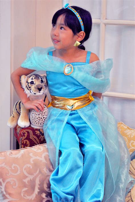 Princess Jasmine Costume Ideas