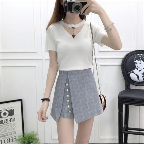 New Summer 2018 T Shirt And Skirt Korean Fashion Girl Suits Grid Divided