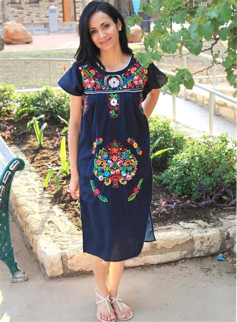 Mexican Embroidered Dress Mexican Embroidered Dress Mexican Blouse