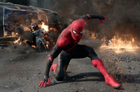 Spider Man No Way Home Un Filmato Anticipa Il Trailer E Promette Il