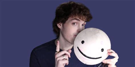 Dream grooming accuser Amanda Lynn goes to the police! | POPTOPIC