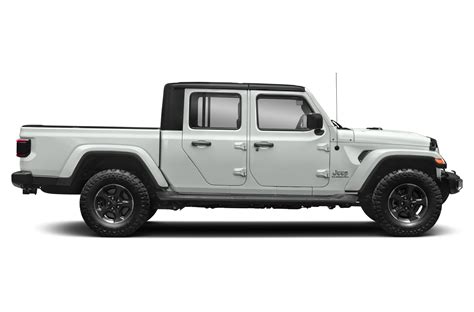 2020 Jeep Gladiator MPG, Price, Reviews & Photos | NewCars.com