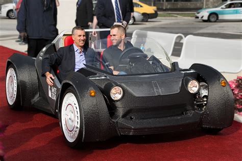 Local Motors To 3d Print A Second Strati Car This Week Two Days Faster
