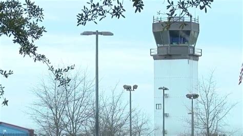Woman In Underwear Shuts Down Airport Abc Columbia