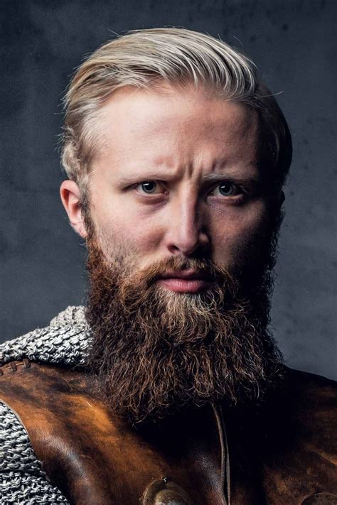 Did nordic hairstyles really include long hair, undercuts, braids and man buns? Pin on Viking