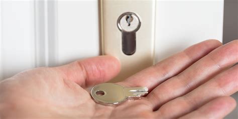 Sometimes the key breaks, while other times it may bend or wear down until it no longer functions correctly. How to Handle A Broken Key in a Lock | Tips for Broken Keys