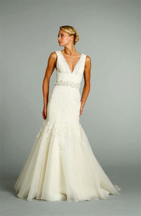 Cheap And Elegant Wedding Dresses Elegant And Classy Simple Wedding