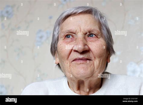 Happy Senior Old Age Hi Res Stock Photography And Images Alamy