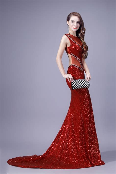Sheath Illusion Neckline Open Back Red Sequin Beaded Evening Prom Dress