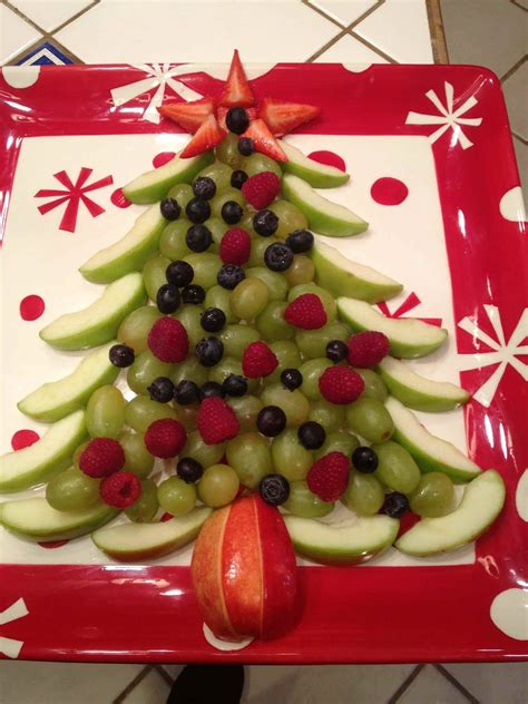 If you are having people over for christmas, here are a few alternative ideas to the typical fruit and veggie trays people tend to set out. Easy Recipes and Food Decoration Ideas for Christmas Party ...