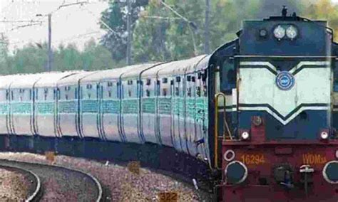 Biggest Train Accident In India In Hindi
