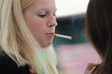 German Woman Smoking German Women Women Smoking Women