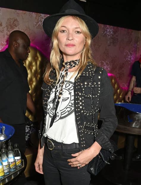 Kate Moss Has A Solo Night Out Ahead Of London Fashion Week Kate Moss