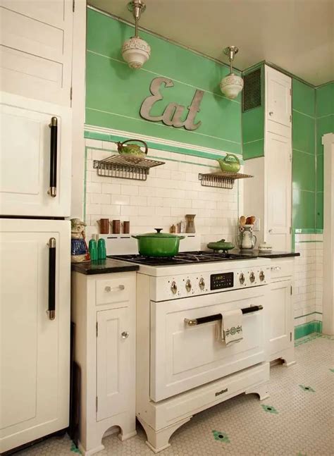 10 Vintage Kitchen Decor Ideas