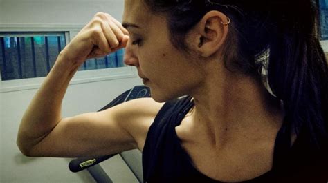 Gal Gadot Shows Off Training Progress For Man Of Steel 2 The Mary Sue