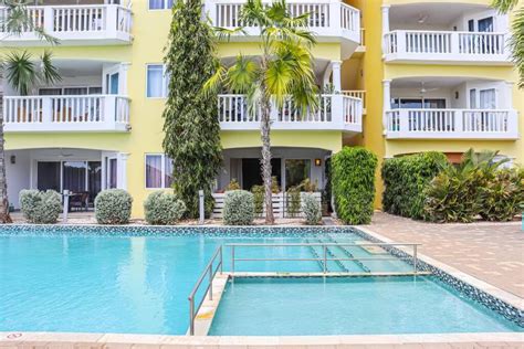 Azure Haven, Willemstad (updated prices 2024)