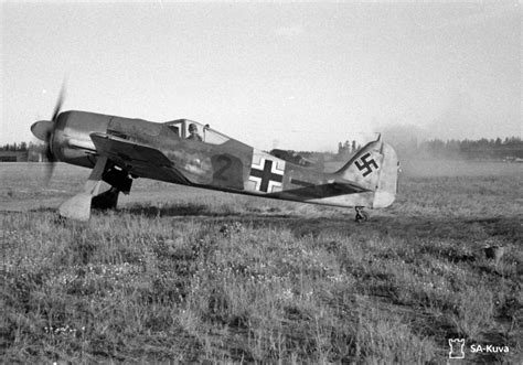 Asisbiz Focke Wulf Fw 190a 5sg3 Black 2 Wnr 0461 Begins Its Mission At Immola 2nd Jul 1944 11