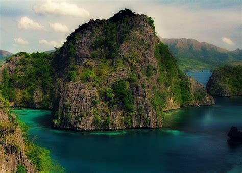 Coron Philippines Taking A Plunge To Natures Beauty