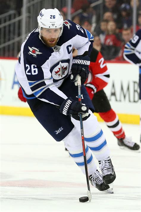 They decided to get it dealt with early when evgeni malkin and blake wheeler tussled, and tom sestito took on chris thorburn. Blake Wheeler