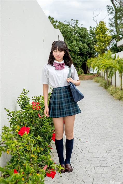 Japanese Schoolgirl Upskirt On Bus Telegraph