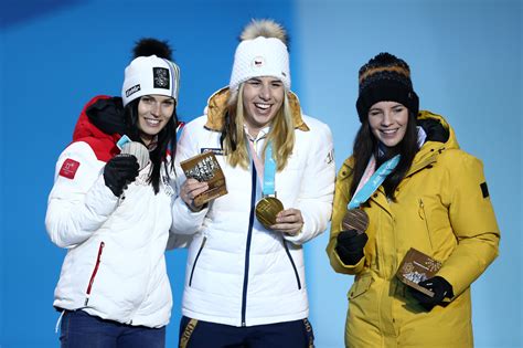 Na zimních olympijských hrách 2018 v pchjongčchangu získala dvě zlaté medaile, když nejprve vyhrála superobří slalom v alpském lyžování a o týden později ovládla paralelní obří slalom na snowboardu. Winter Olympics 2018: Yuzuru Hanyu repeats as figure ...