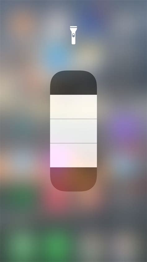 With siri, there are two options to turn on and off the flashlight; How to turn on the flashlight on an iPhone in 2 ways