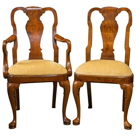 Dolls house walnut cream queen ann carver chair miniature dining room furniture. Walnut Queen Anne Style Dining Chairs For Sale at 1stdibs
