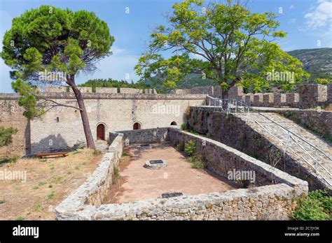 The Venetian Castle Of Nafpaktos Greece Stock Photo Alamy