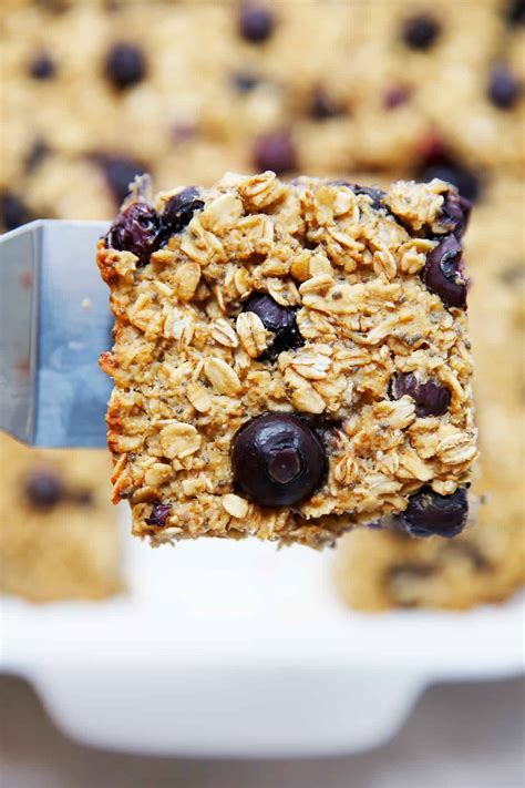 Oats are always a wonderful choice for breakfast but this unique healthy baked oatmeal is perhaps my favorite way to enjoy eating them. Lexi's Clean Kitchen | Maple Blueberry Baked Oatmeal