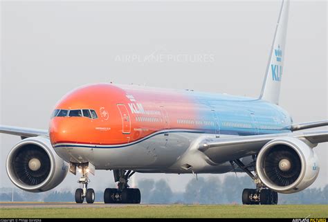 Ph Bva Klm Boeing 777 300er At Amsterdam Schiphol Photo Id