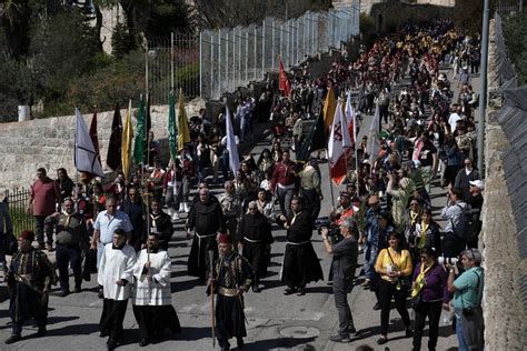 Christian Faithful Mark Palm Sunday In Jerusalem