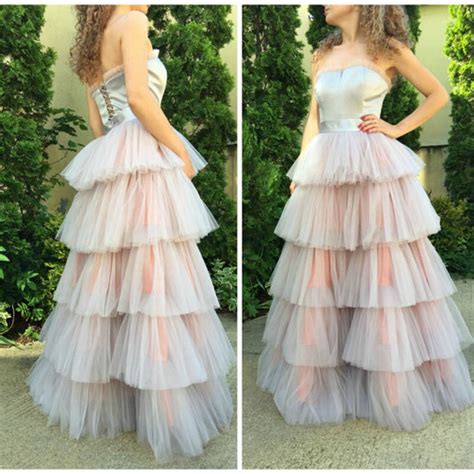 Lovely Wedding Tulle Skirt Elegant Tiered Solt Tulle Women Long Skirts