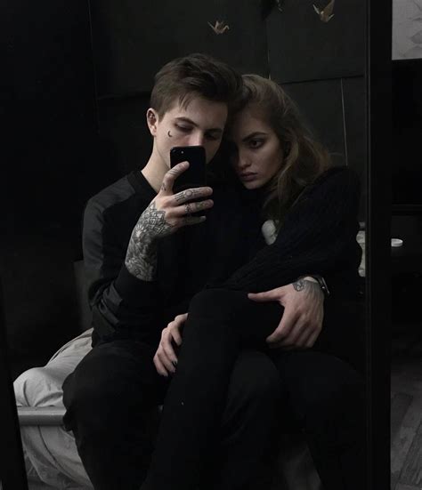 Pin By ๑ ηαу ° ャ On Amor Emo Couples Grunge Couple Couples
