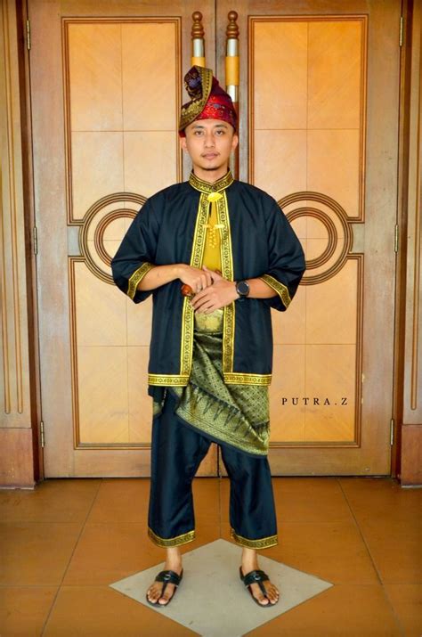 Baju Sikap Tradisional Pakaian Tradisional Maruwiah Ahmat Kinsley