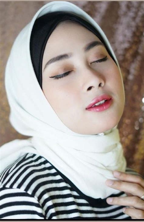 Instagram Di Gaya Hijab Jilbab Cantik Kecantikan My Xxx Hot Girl