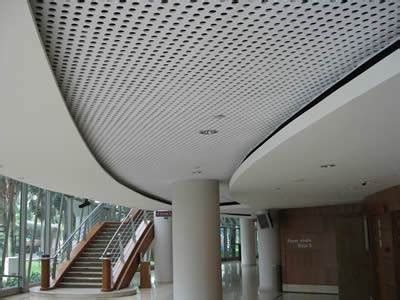 Due to its unique traits of besides, perforated metal ceiling has a function of decoration and give people a visual experience. Perforated Metal Ceiling for Offices, Galleries and Libraries