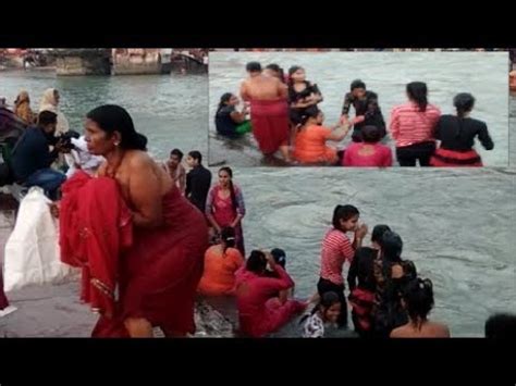 Bath In Ganga River Ganga Snan Har Ki Pauri Haridwar Youtube