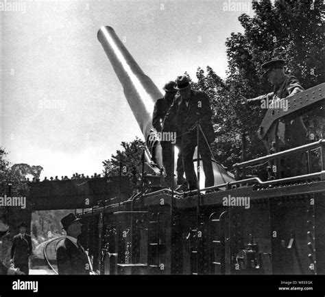 German Heavy Artillery Hi Res Stock Photography And Images Alamy