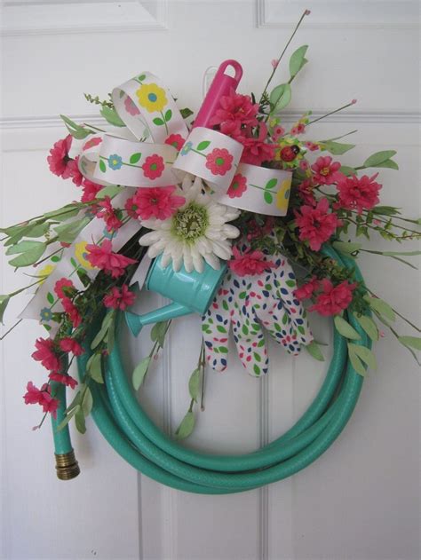 30+ Beautiful Summer Wreath To Make Your Home Look Fabulous | Diy