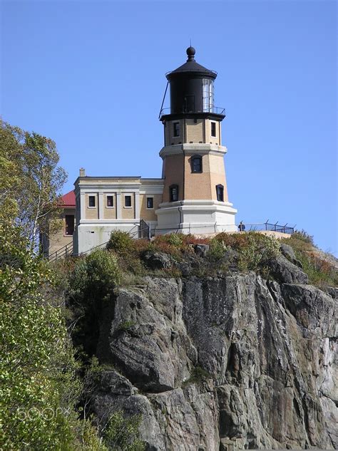 Check spelling or type a new query. Lighthouse atop the Rock Coast | Lighthouse, Split rock ...