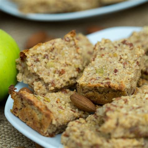 3 Ingredient Apple Almond Healthy Breakfast Bars Chewy And Low Calorie