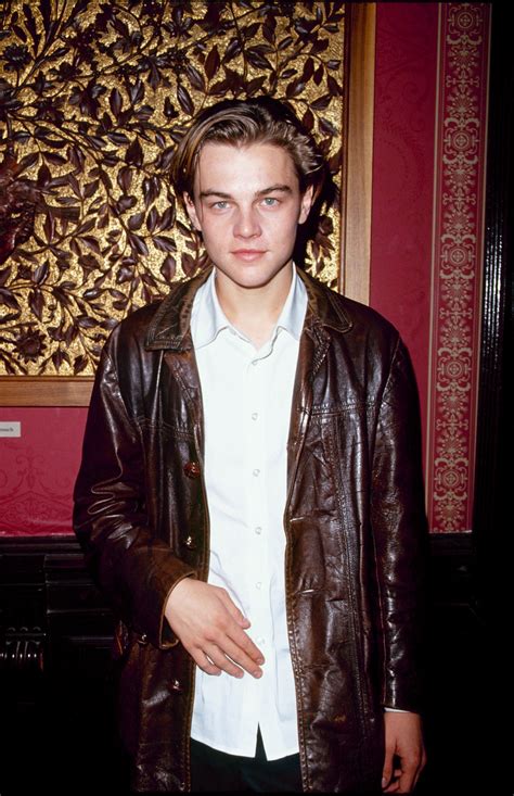 Leonardo Dicaprio S Rare Photographs Of Leonardo Dicaprio Johnny Depp And Brad Pitt All